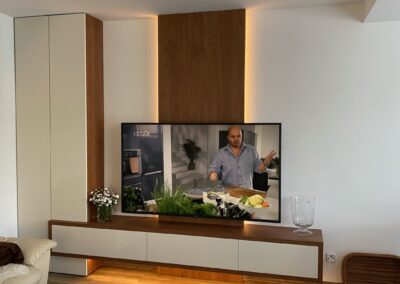 Televizní stěna do obýváku